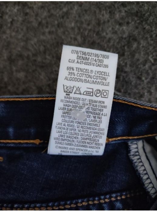 Джинсова спідниця міді,нова.