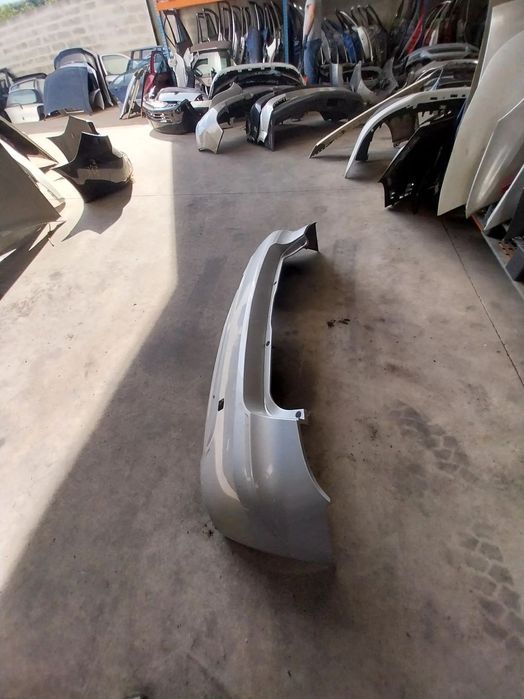 Para-choques tras Mercedes-Benz A170 Ref: A169 885 65 25