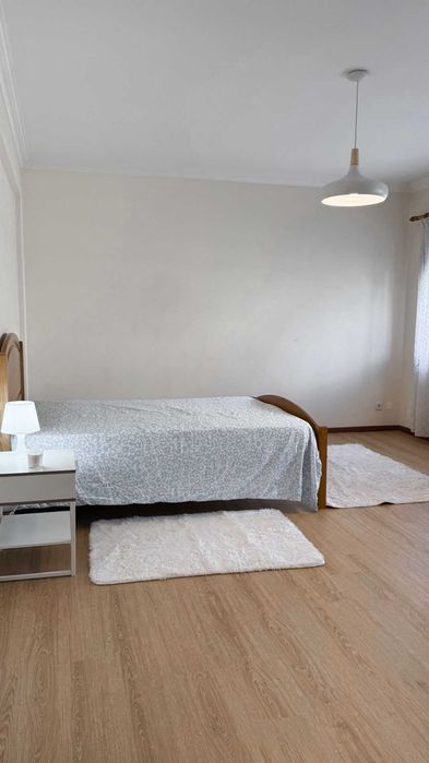 Apartamento com quartos para arrendar em Viana do Castelo