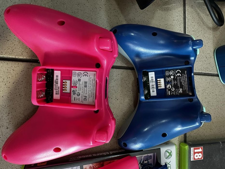 XBOX 360E Limited Edition 500Gb Kinect