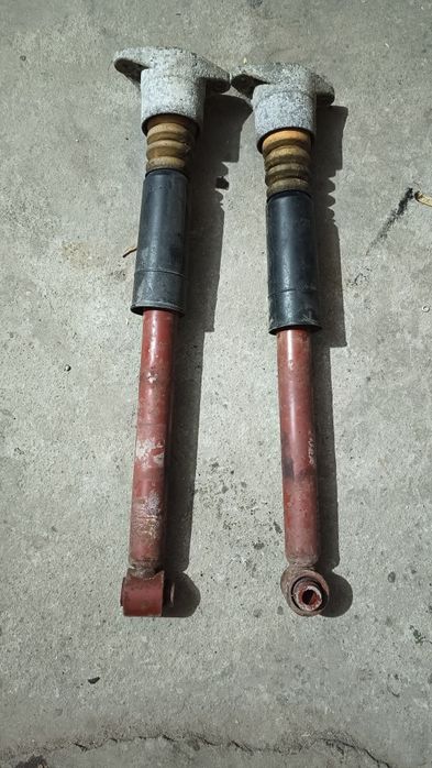 Audi A4 b6 Avant amortyzatory tył BV