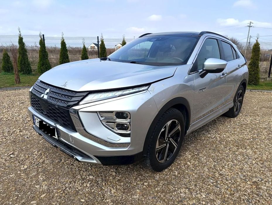 Mitsubishi Eclipse Cross 2.4 Plug-in 188kM*Automat*4x4*Najbogatsza wersja*Uszkodzony minimalnie