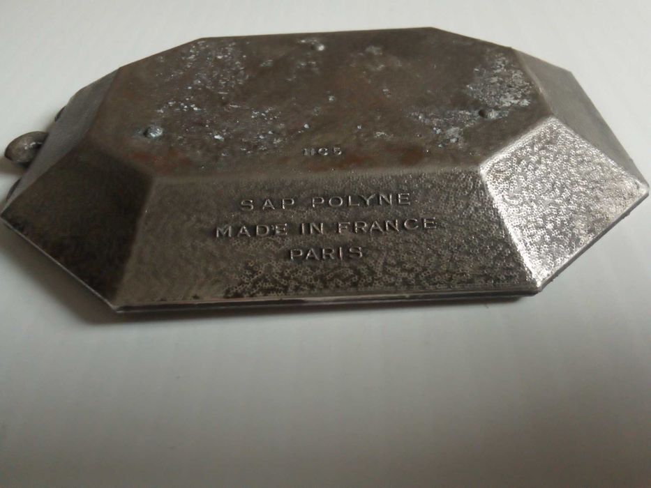 Cinzeiro em metal "Souvenir de Paris", usado