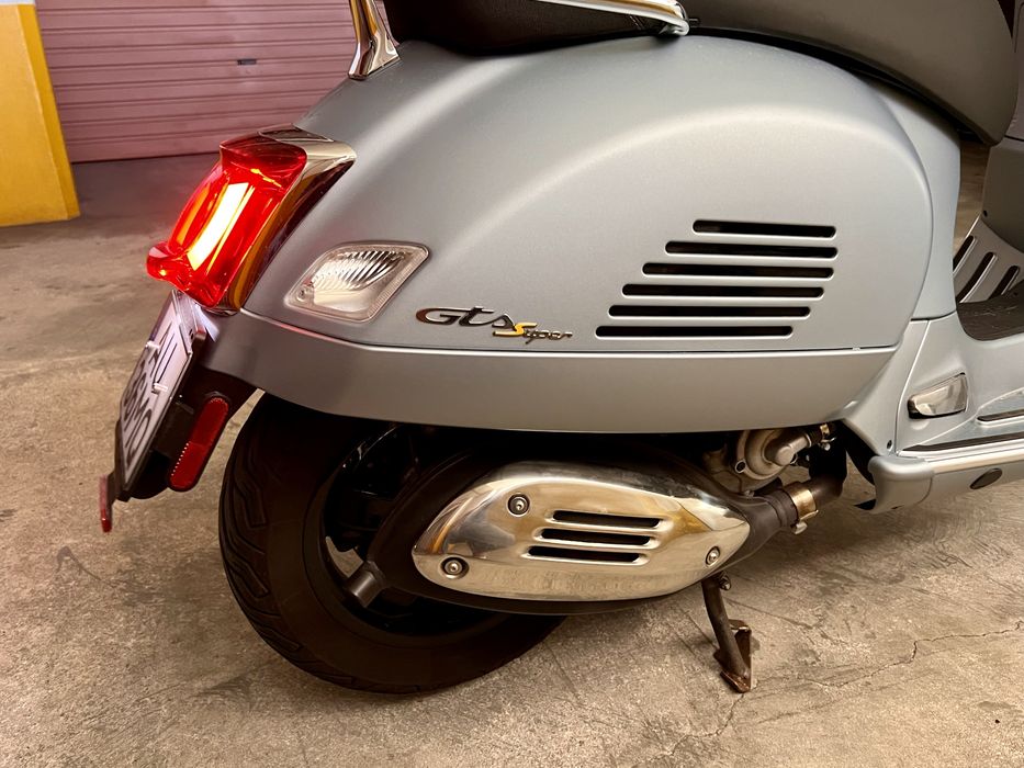 Vespa 300 SuperTech