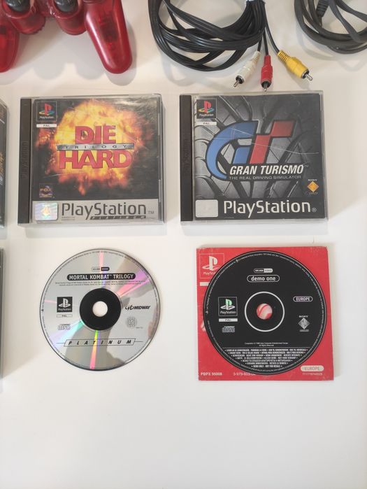 PlayStation 1 + Comando Duo Shock Plus +  jogos + C. de Memória