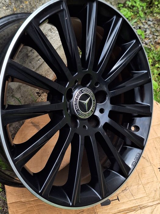Чорні диски R18 Mercedes  GLE GLC E clas w212 w213 Vito V clas w447