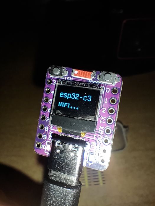 ESP32 C3 oled 0.42 cala