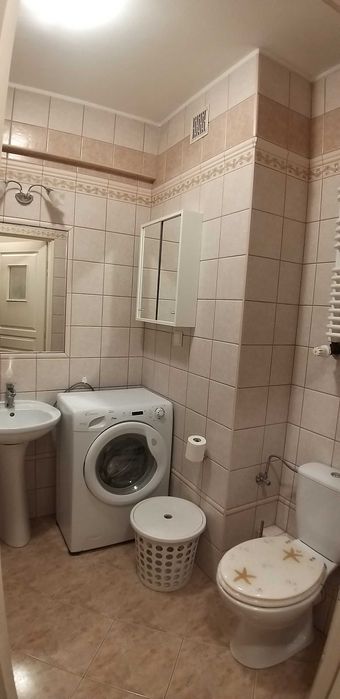 Wynajmę kawalerkę - dostępna od zaraz - najem okazjonalny -34,5 m² widna oddzielna kuchnia, balkon, winda, 3 piętro, dostępne miejsce parkingowe - View 6