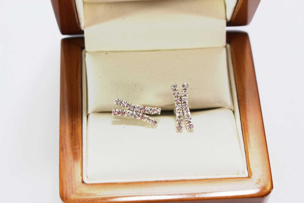 Delikatne srebrne kolczyki 0,9G P925