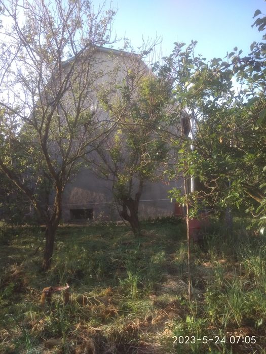 Продам дачу, 2 этажа с цокольным гаражем, р-н массив Надлиманский (воз