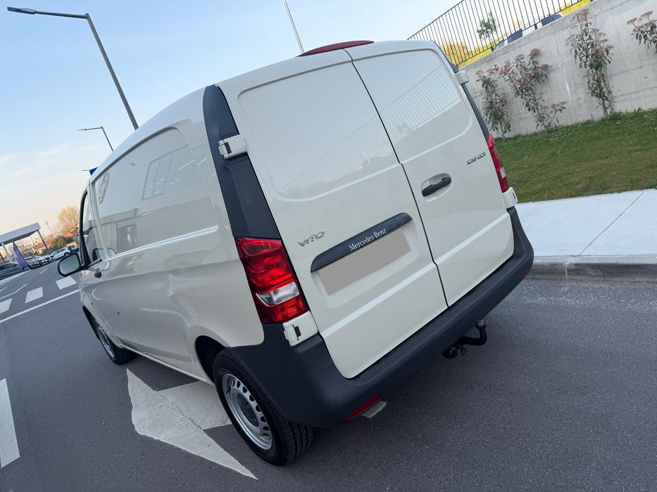 Mercedes-Benz Vito - 2015 - 3 Lugares - 1.6 CDTi