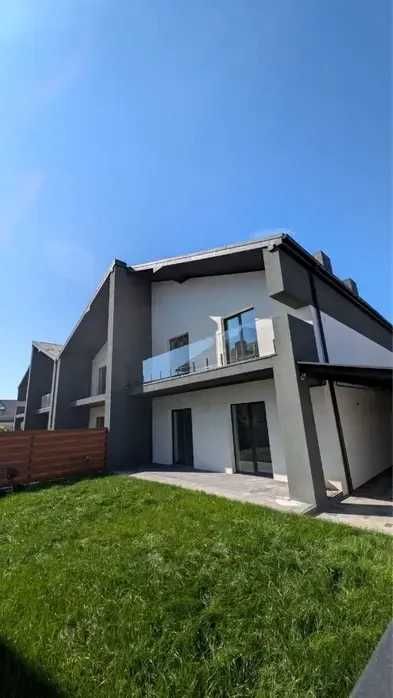 Продається ЗДАНИЙ будинок з ГАРАЖЕМ з виглядом на Вовчинецькі гори