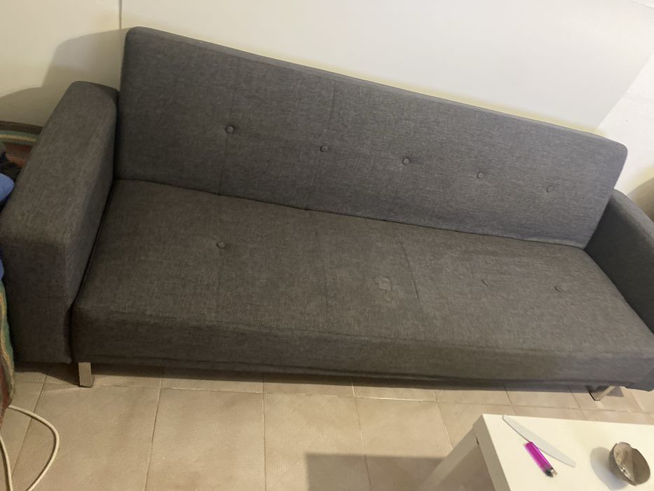 Sofá cama, Conforama, em muito bom estado,