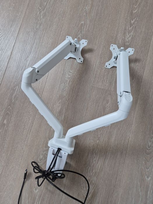 Uchwyt na 2 monitory Fellowes Platinum 32 cale