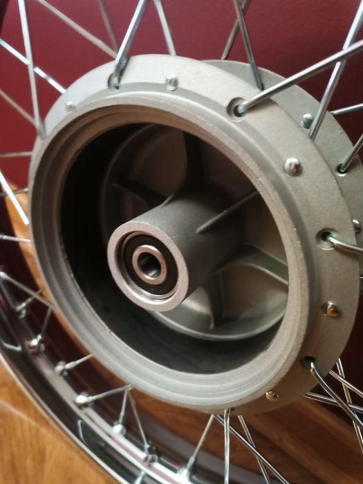 Koło WSK Kos przód 18