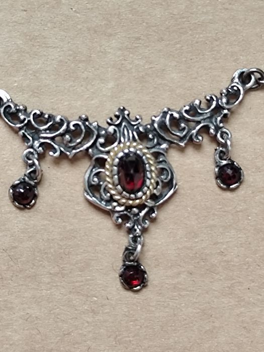 Piękna kolia - stary wyrób - srebro 835 B + granaty