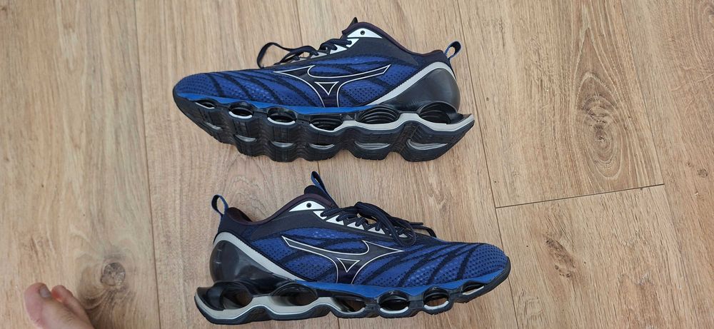 Ténis Mizuno Wave Prophecy 11 – Semi-novo (usado 1 vez)