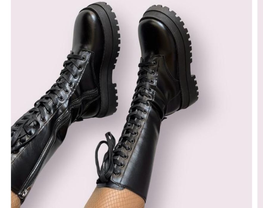 Крутезні чоботи 36,40р