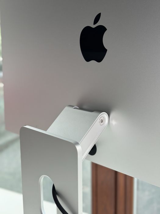 Apple Studio Display 27 5K Retina + Mac mini M1 16/512