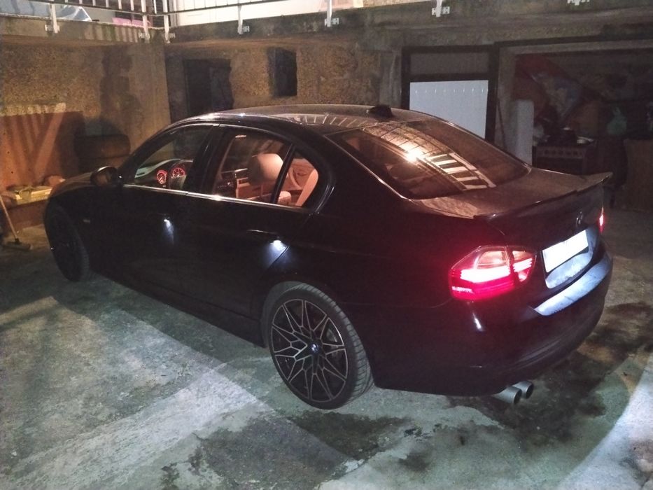 BMW 330d Auto 231cv