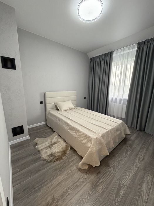 Кутовий таунхаус Ірпінь 110м² 2,7 сотки РЕМОНТ КАМІН $153 000