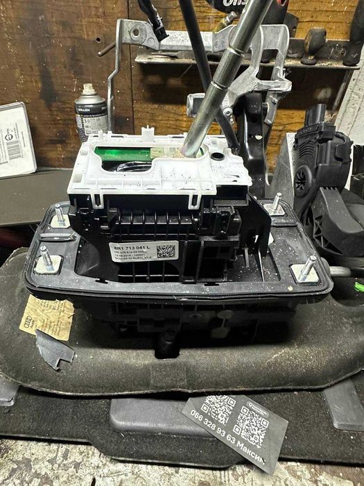 Селектор Акпп коробки передач Audi Q5 8RB