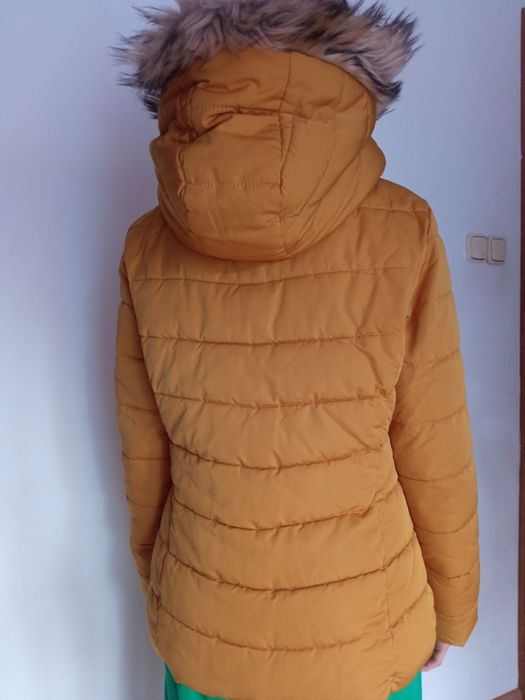Kurtka/ Stradivarius/damska rozmiar M