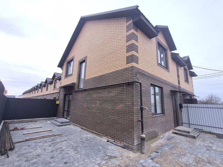 Продам таунхаус  м. Вінниця перемичка