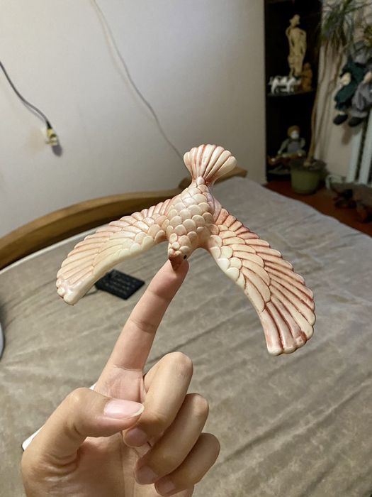 Летящая, парящая птичка, птица, статуэтка, игрушка, сувенир