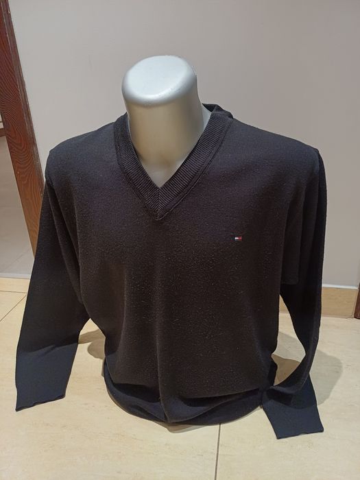 Sweter męski serek czarny XXL.