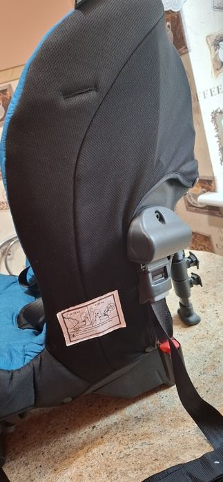 Fotelik dziecięcy do samochodu AXKID MINIKID