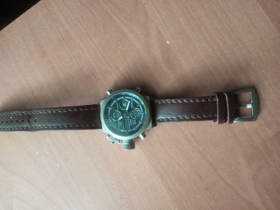 Годинник електронний