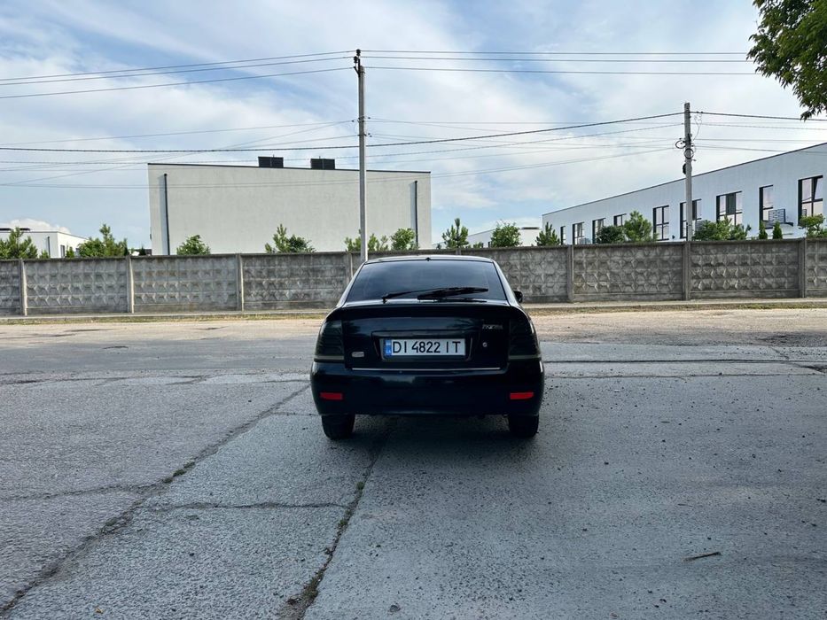 Продам ВАЗ 2172 Lada Priora Hatchback 1.6 газ/бензин