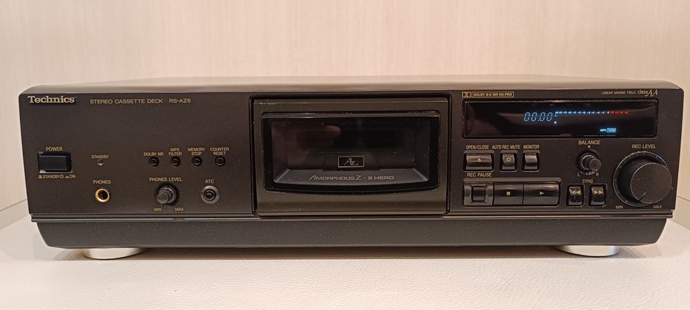 Technics   RS-AZ6