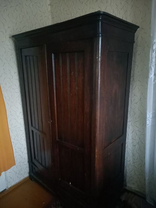 Sprzedam szafę drewnianą