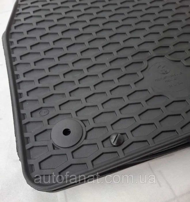 VW Passat B8 (2014–2023) | Коврики в салон Фольксваген | Гумові, Чехія