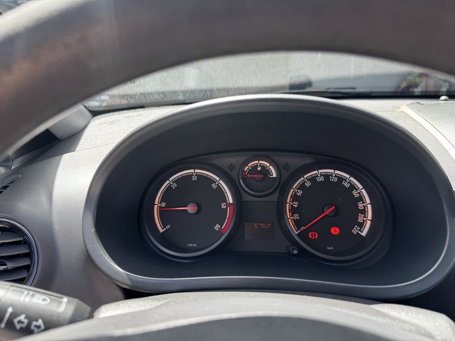 Opel Corsa D 1.3CDTI 2009