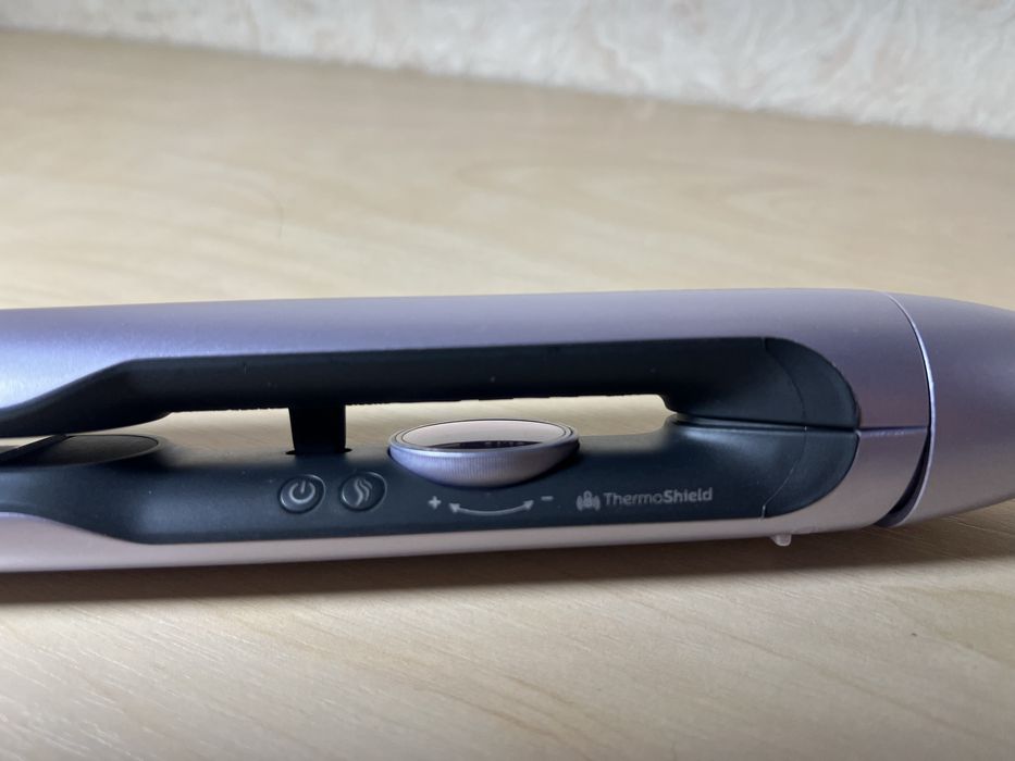 Щипці для розпрямлення волосся: Straightener 7000 Серії BHS742/00