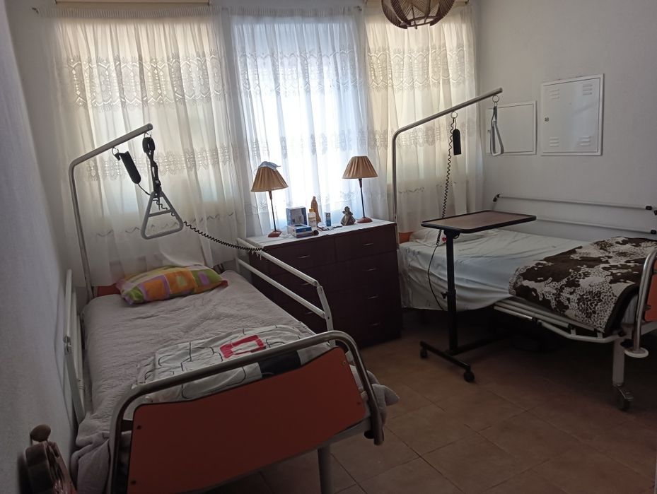 Casa de família de acolhimento para Idosos