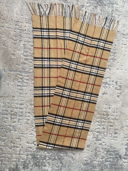 шарф барбері в ідеальному стані без предоплати