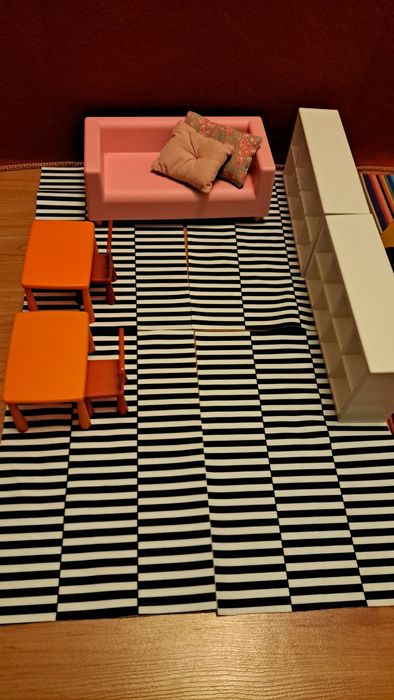 Mobília Ikea para casa de bonecas