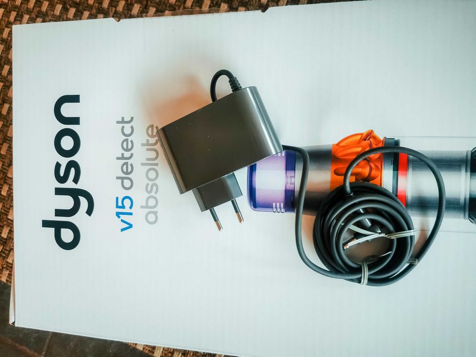 Dyson V15 Detect Absolute