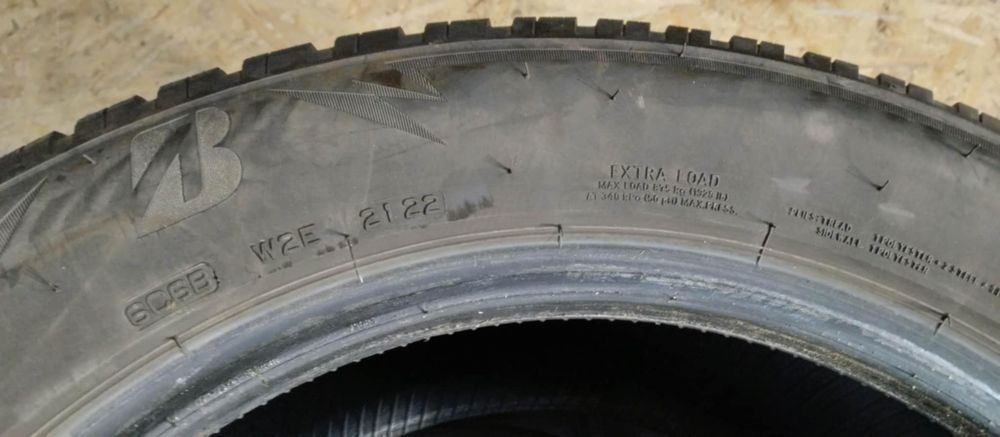 Opony zimowe - 235/ 55 /17