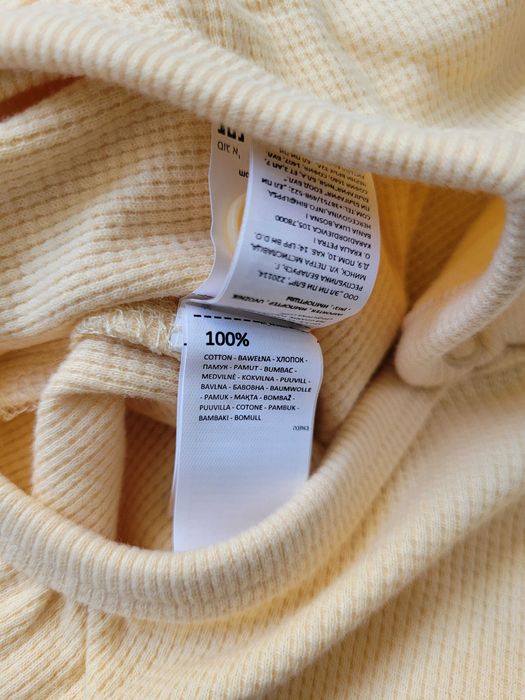 Nowe body Reserved struktura waflowa lato 98 2-3 lata