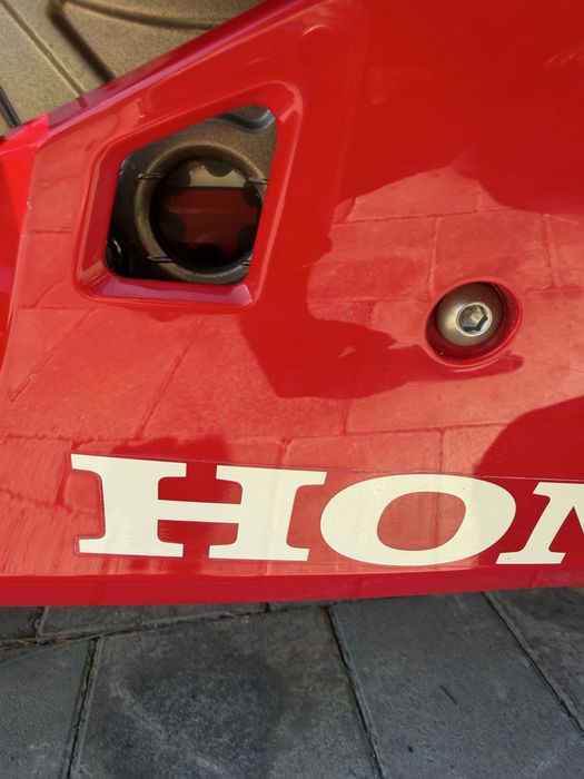 Honda CBR400R без пробігу Доставка-Обмін