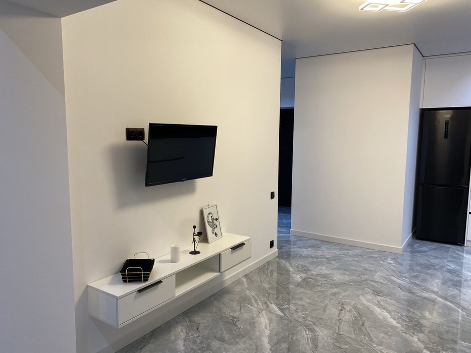 Сучасна квартира ЖК Квітковий погодинно.подобово.перша здача