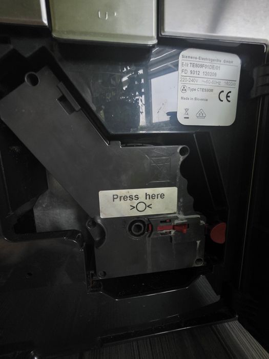 Кавомашина Siemens EQ.7 Plus (TE712501DE) на запчастини або відновленн