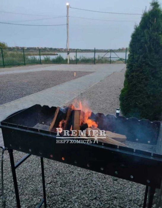 Продам 2-поверховий будинок