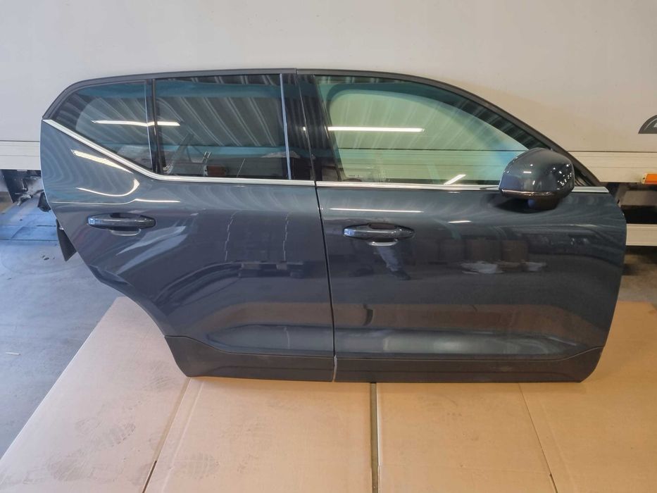 Volvo XC40 C40 Двери правые левые передние задние рестайл дорестайл ...