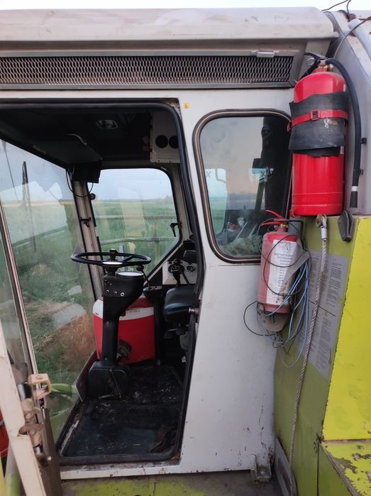 Claas Dominator 76 гідрохід, Mercedes двигун